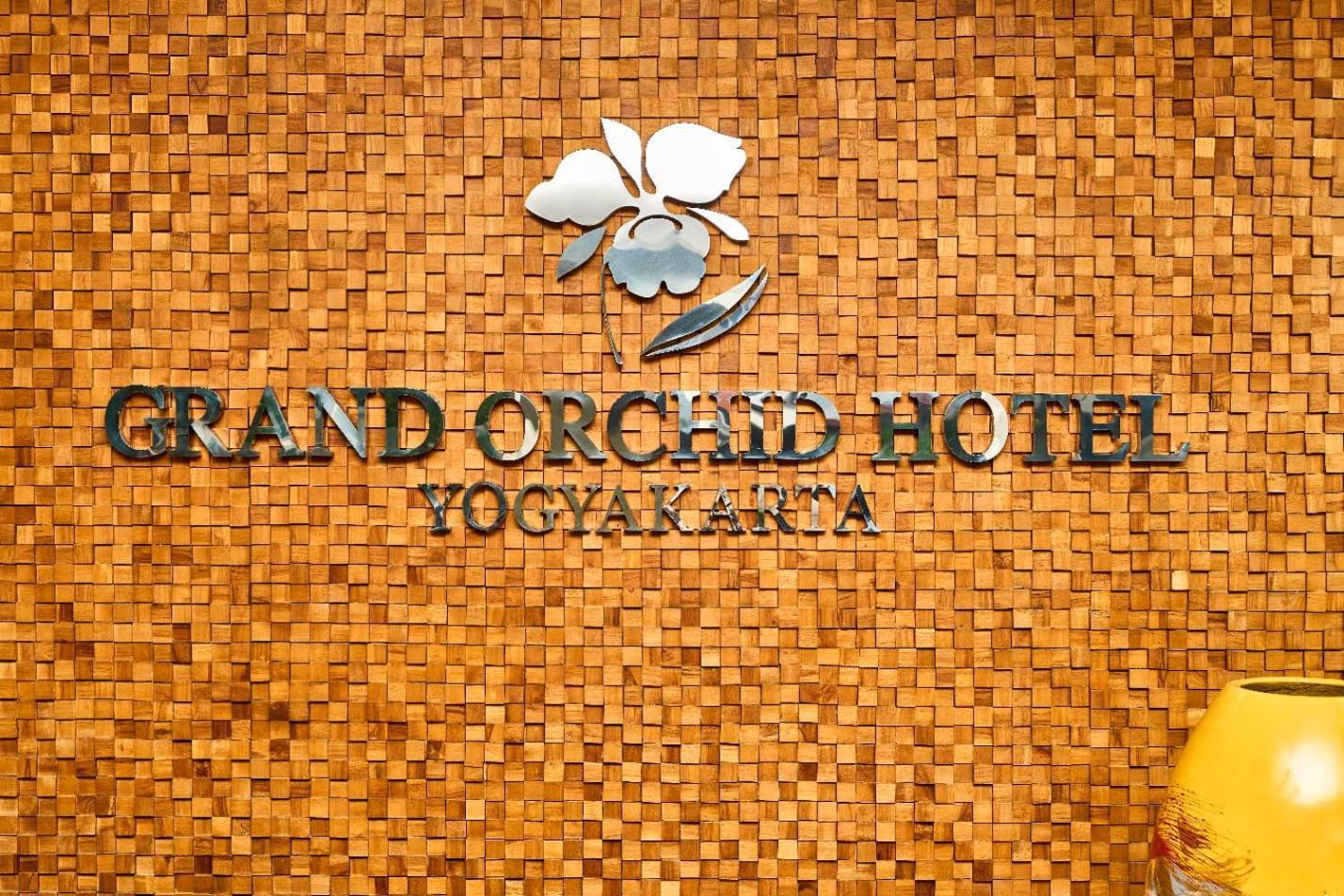 Grand Orchid Hotel Yogyakarta Maguwo Экстерьер фото