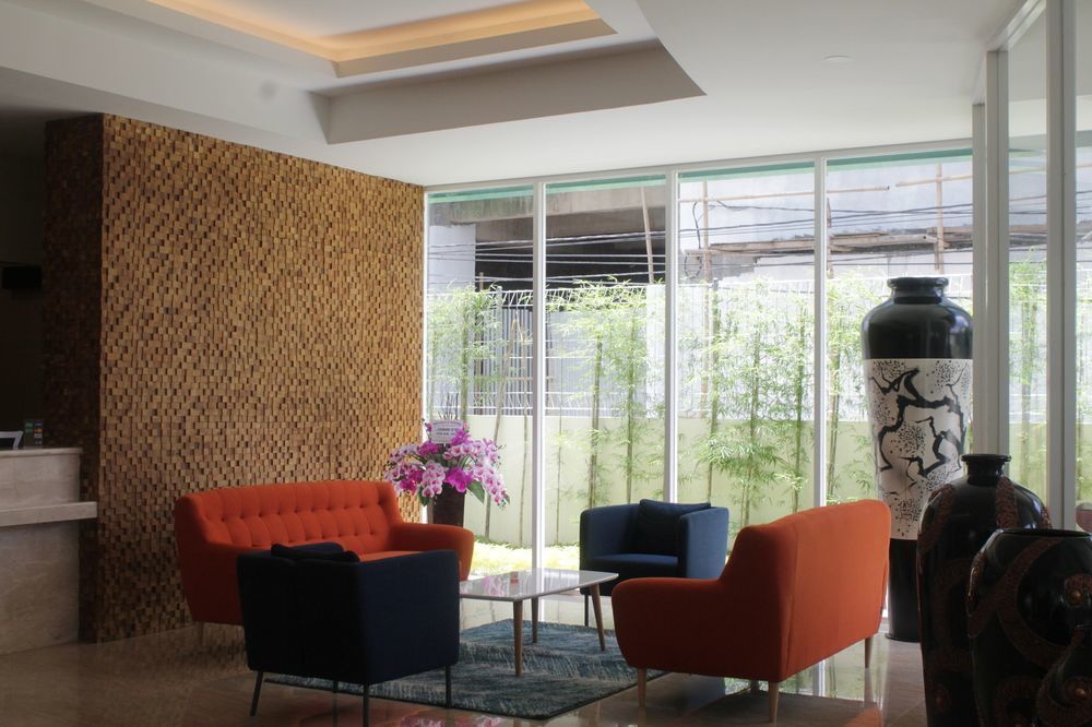 Grand Orchid Hotel Yogyakarta Maguwo Экстерьер фото